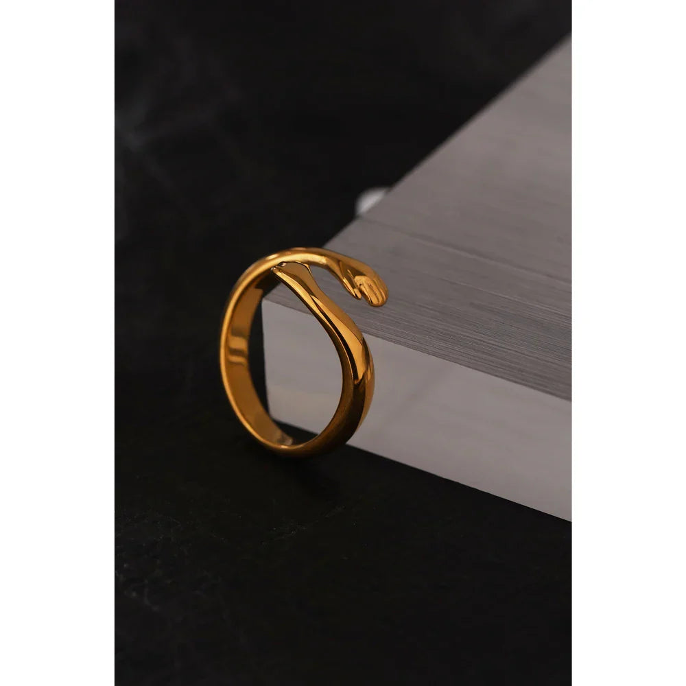 Serena Embrace Ring