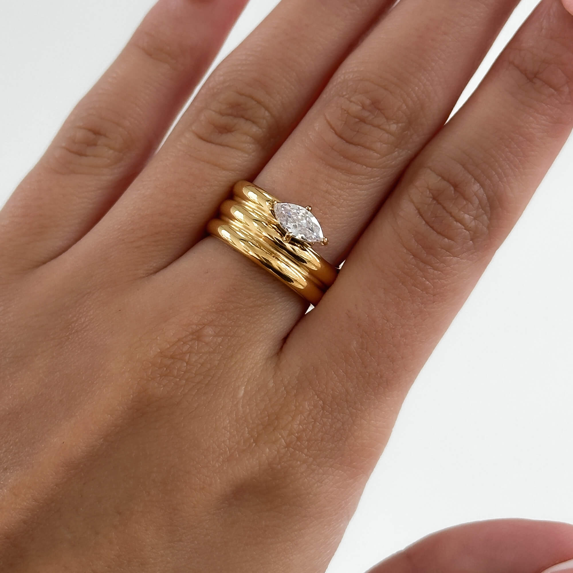 Emilia Ring