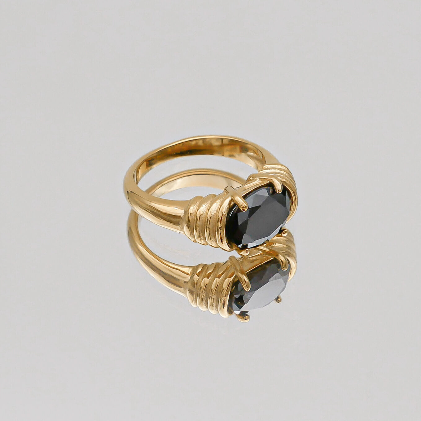Anna Stone Ring