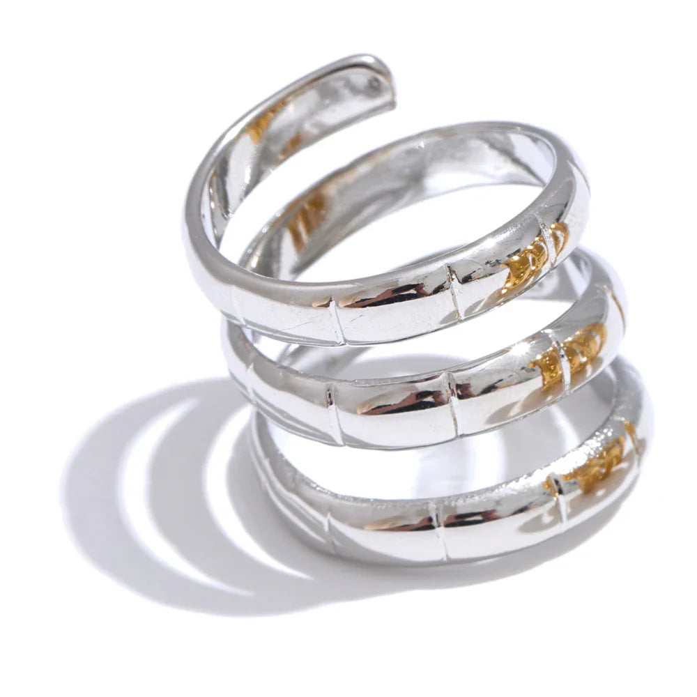 Valentina Swirling Ring
