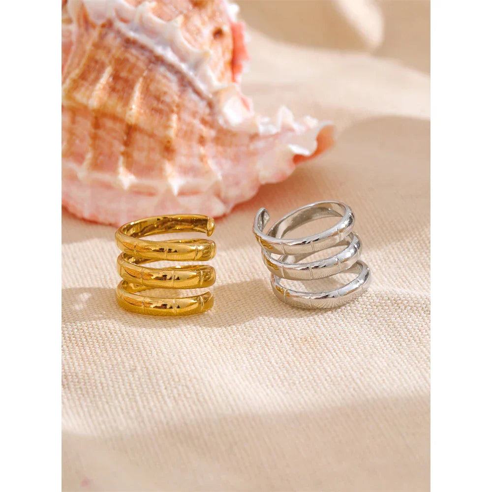 Valentina Swirling Ring