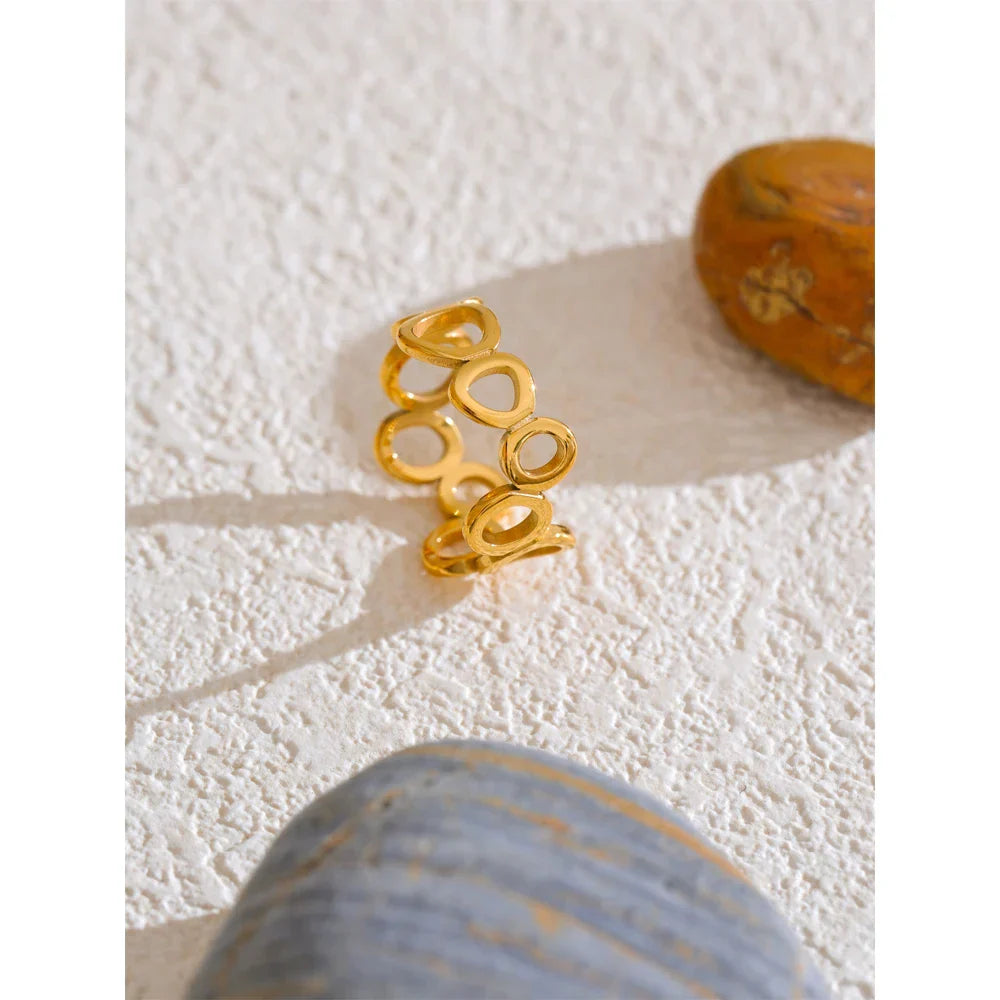 Lennon Round Hollow Ring