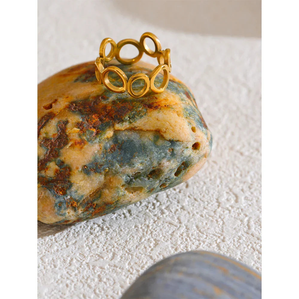Lennon Round Hollow Ring