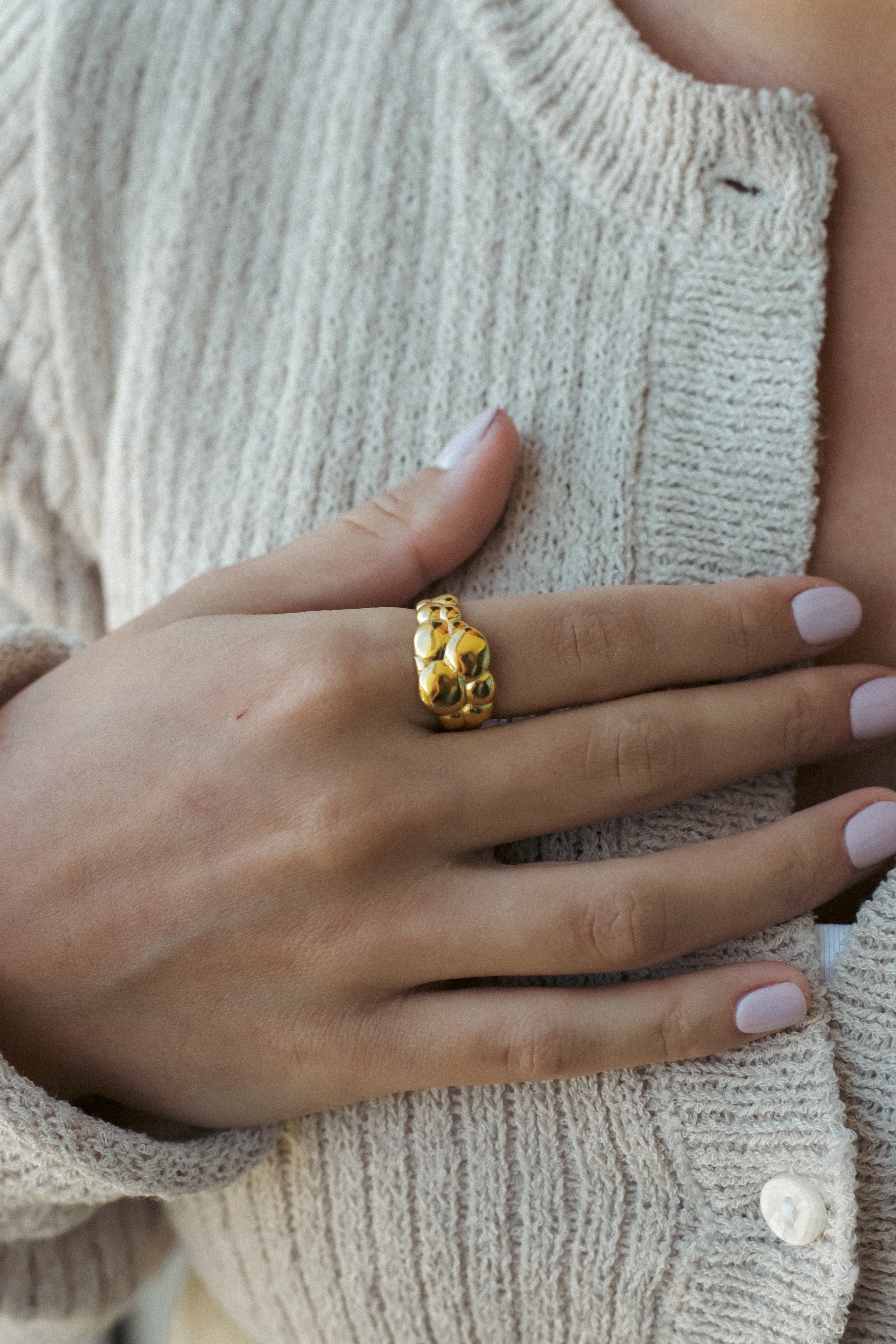 Elegant Bubble Dome Ring