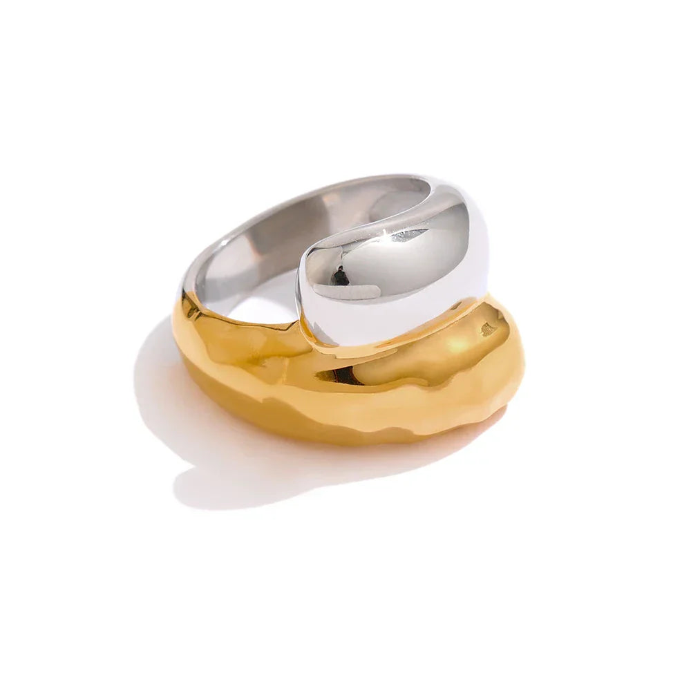 Martha Two-Tone Twist Ring