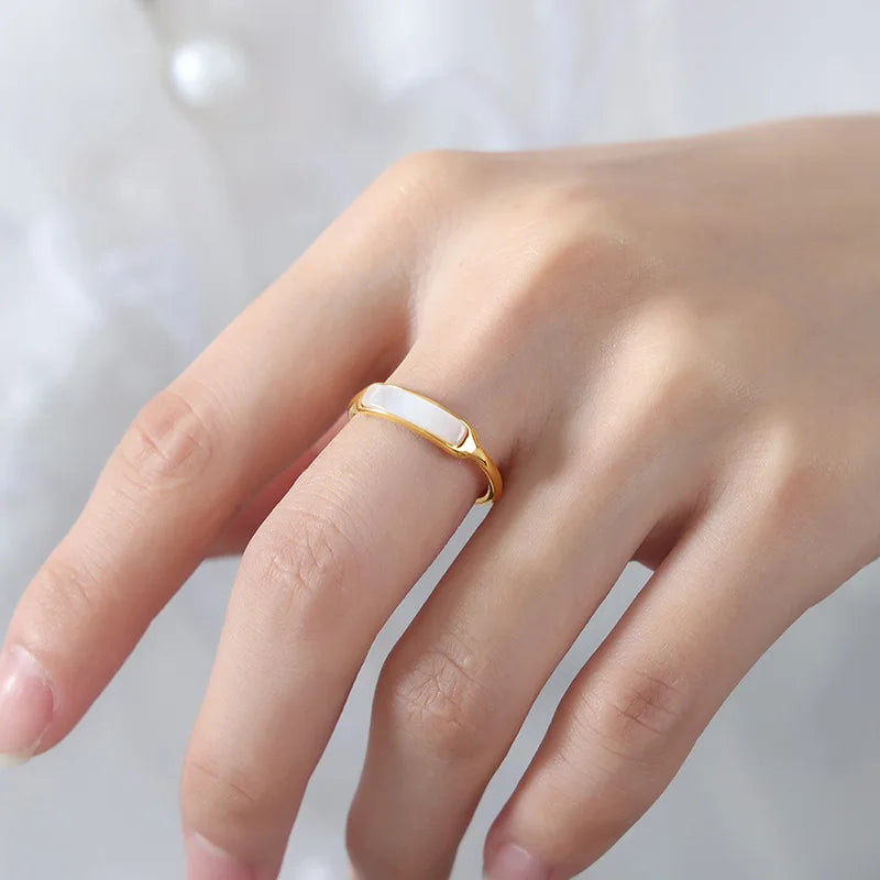 Shell Accent Toroidal Ring