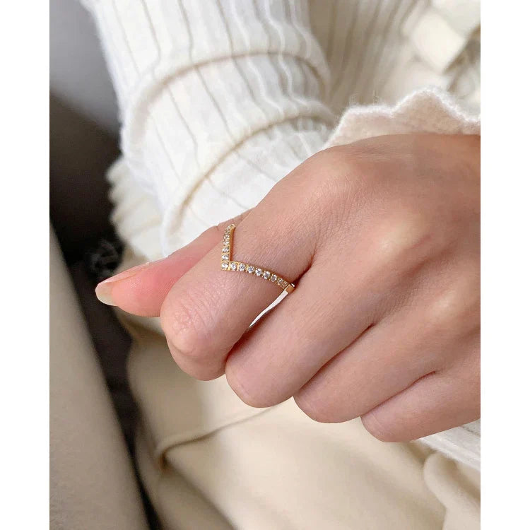 V-Twist Zircon Ring