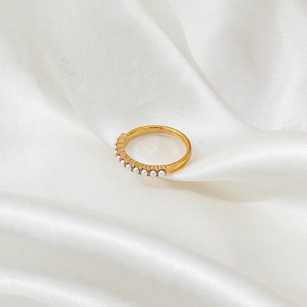 The Luna Pearl Ring
