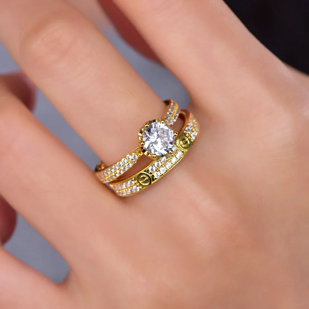 Classic Round 18K Gold Zirconia Ring
