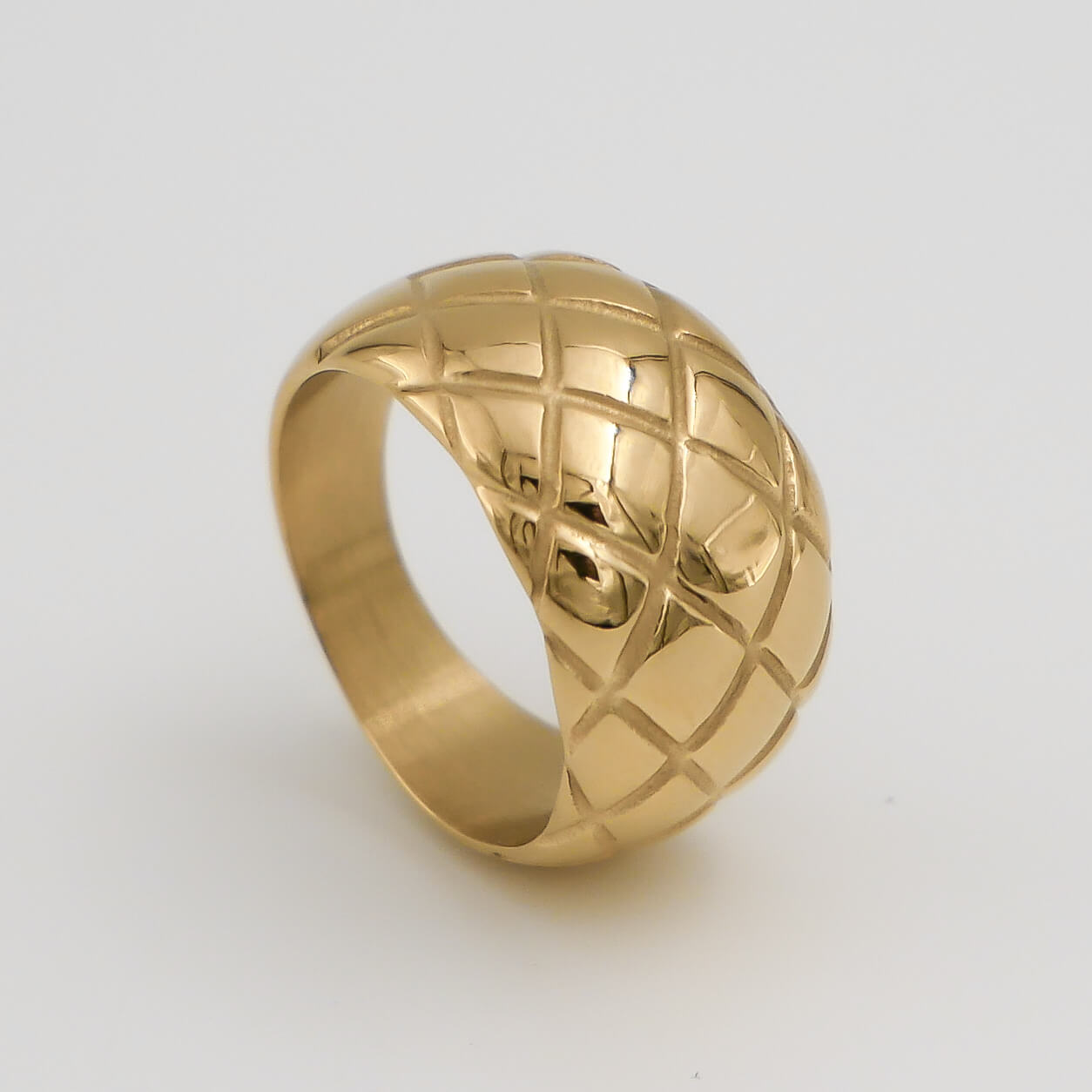 Yara Dome Ring