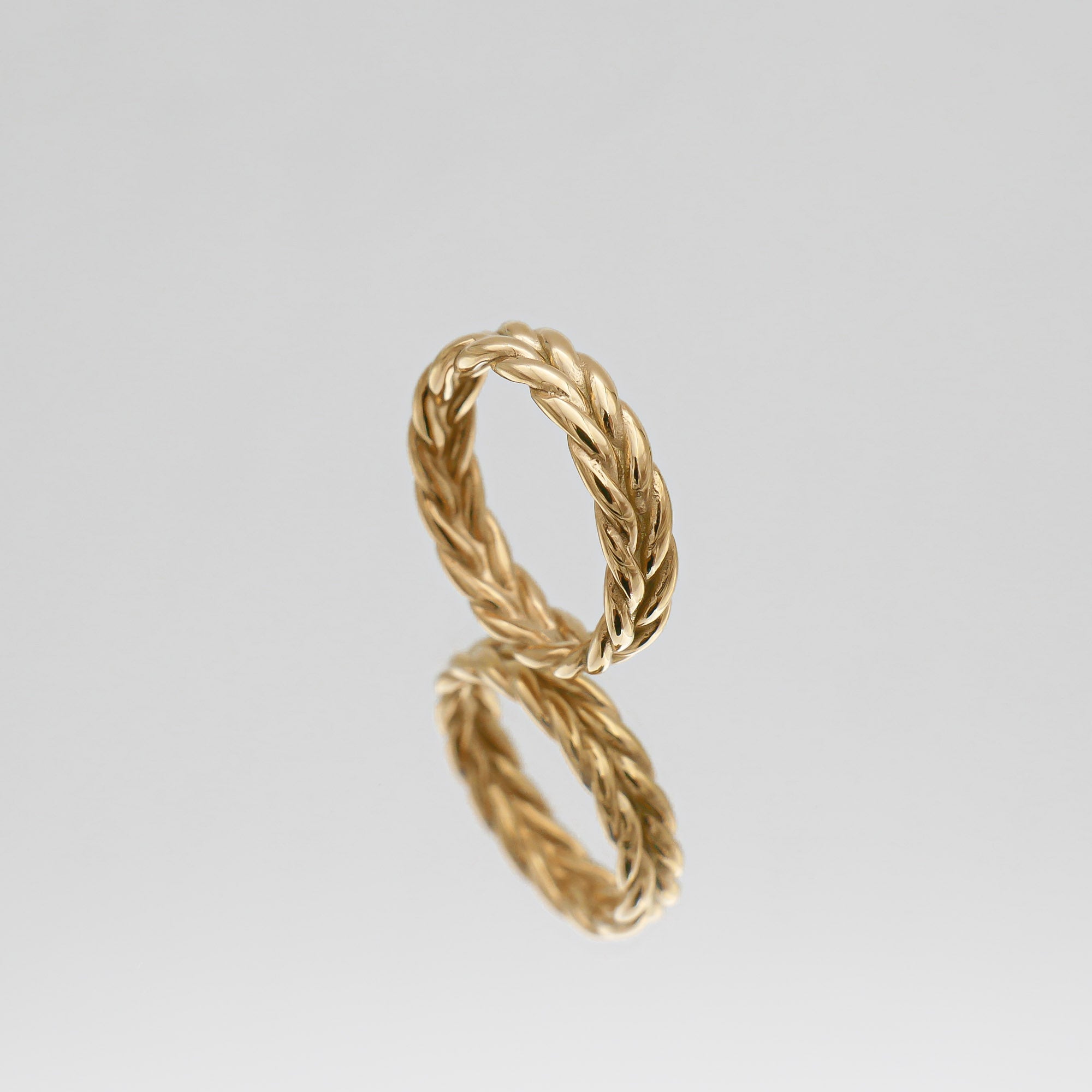 Masia Plait Ring