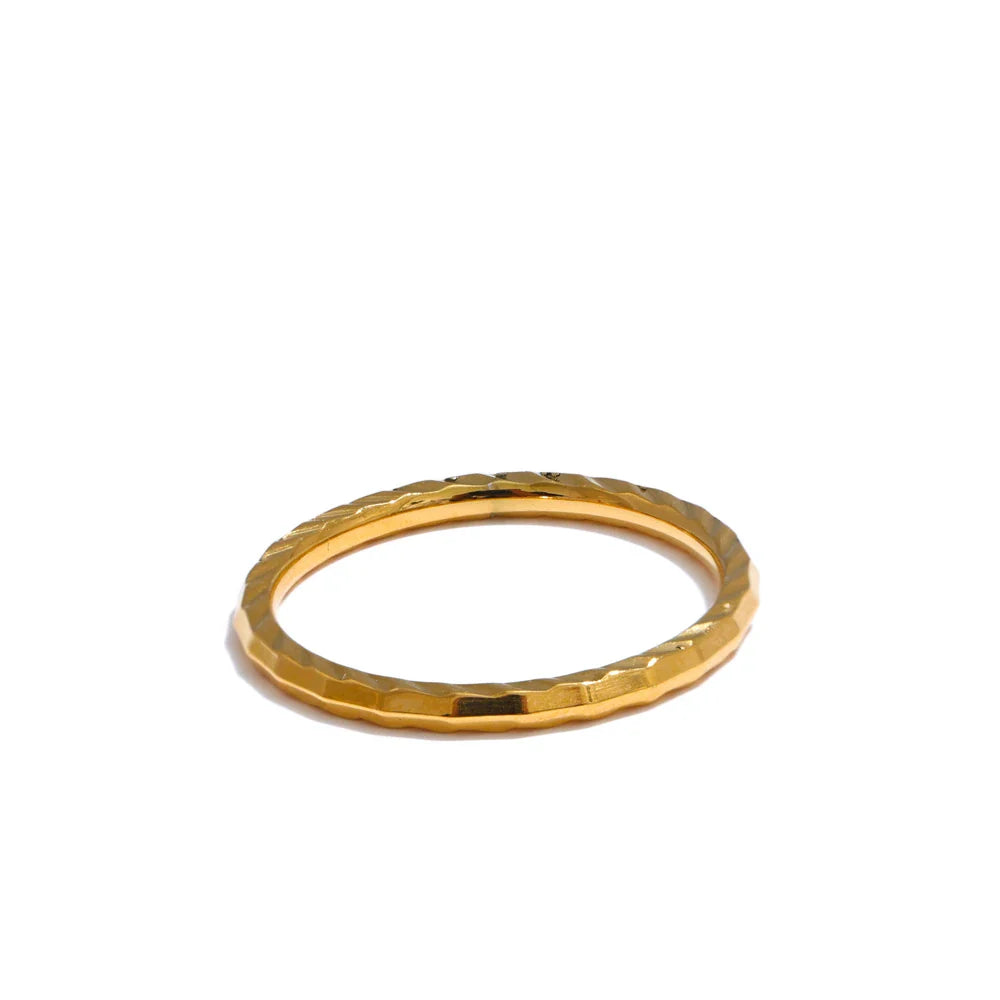 Dove Slim Minimalist Ring