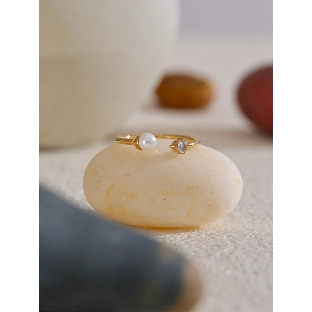 Gwendolyn Pearl Ring