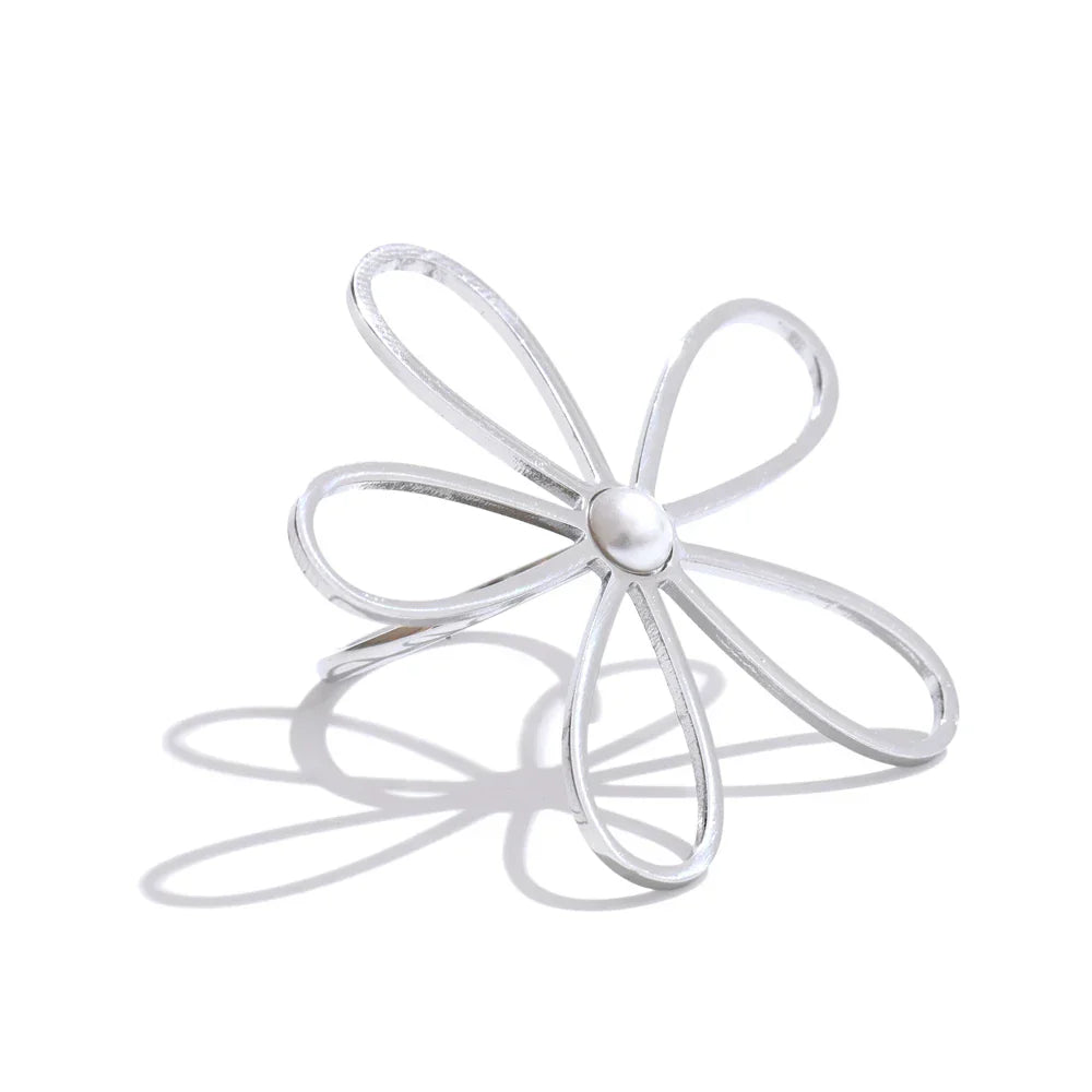 Seren Hollow Flower Ring