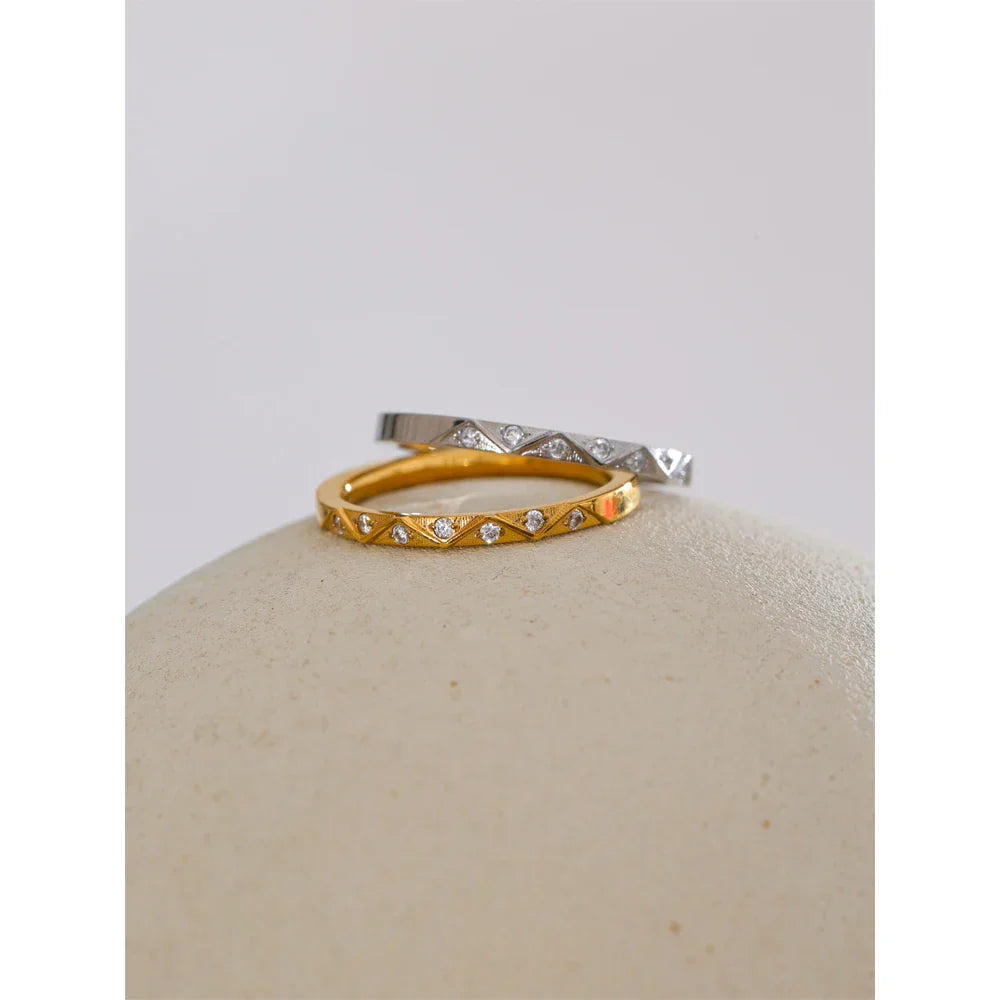 Dylan Thin Sparkling Ring