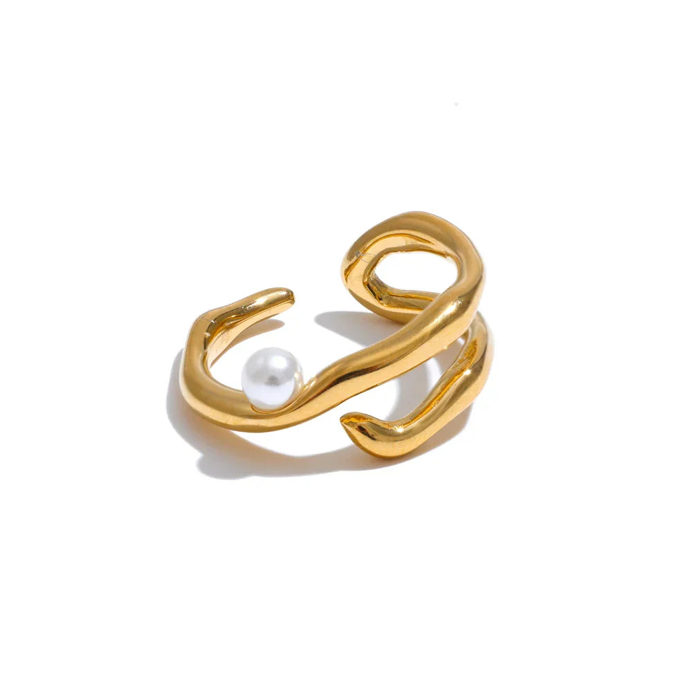 Paloma Pearl Ring