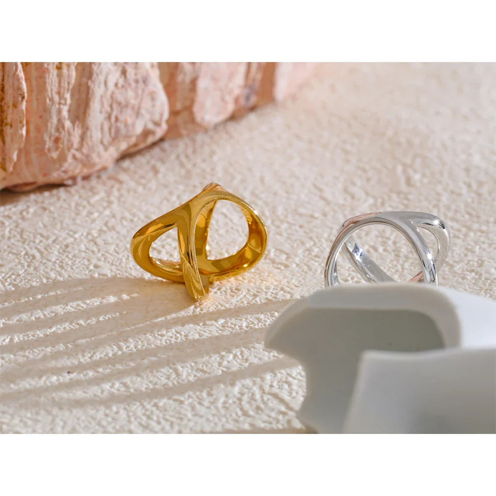 Avalon X-Shape Ring