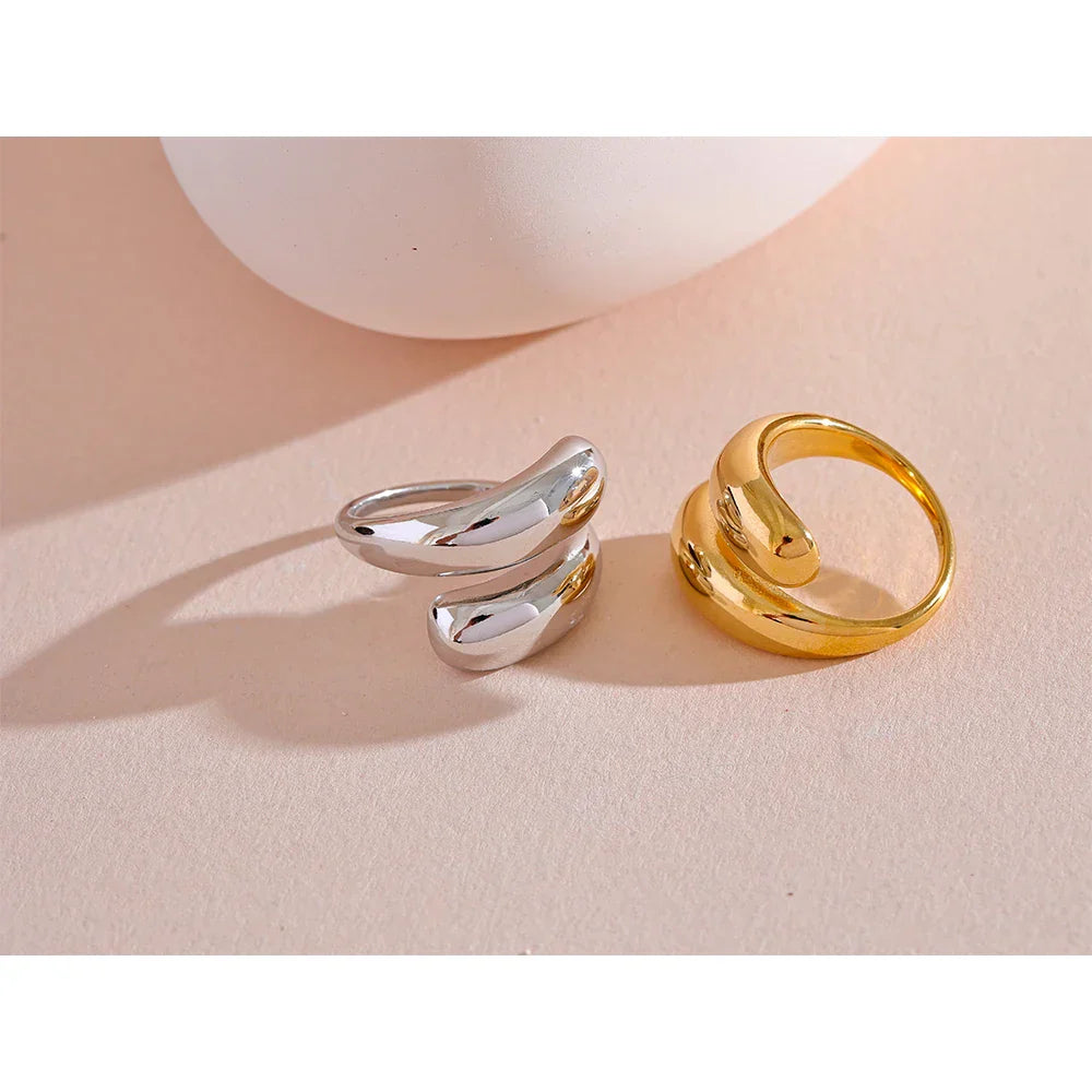 Elodie Bypass Ring