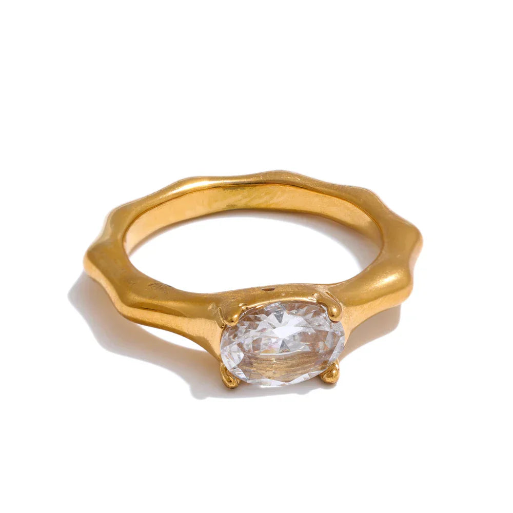 Elysia Solitaire Ring