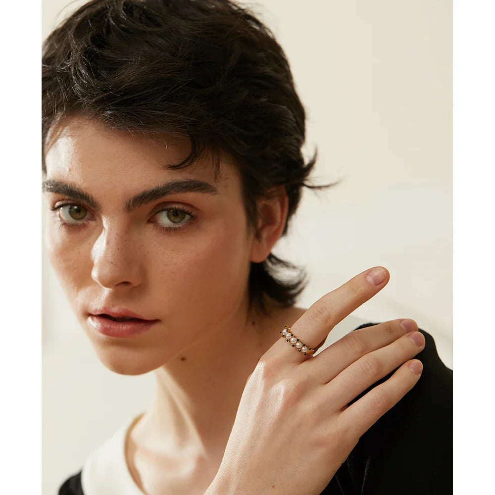 Lily Pearl Ring
