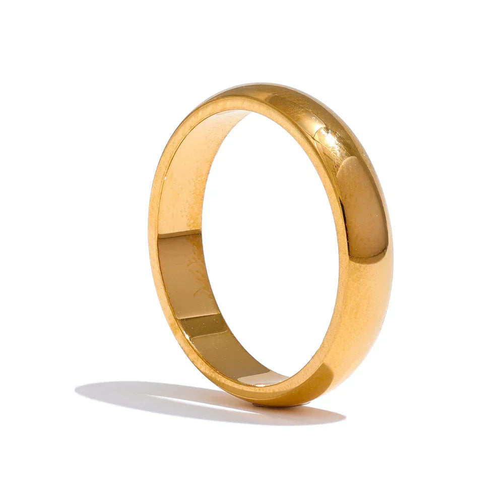 Evelyn Polished Band Ring