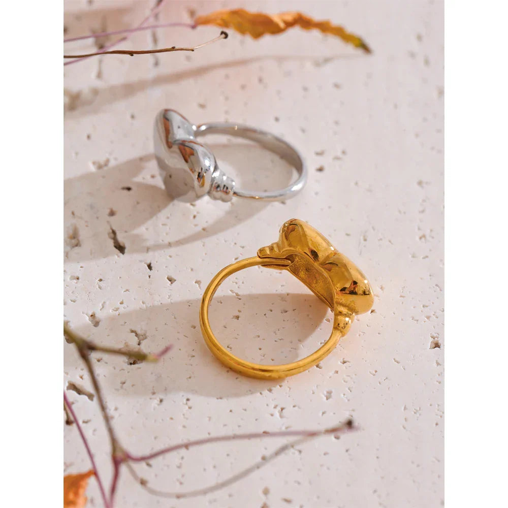 Elle Heart Ring