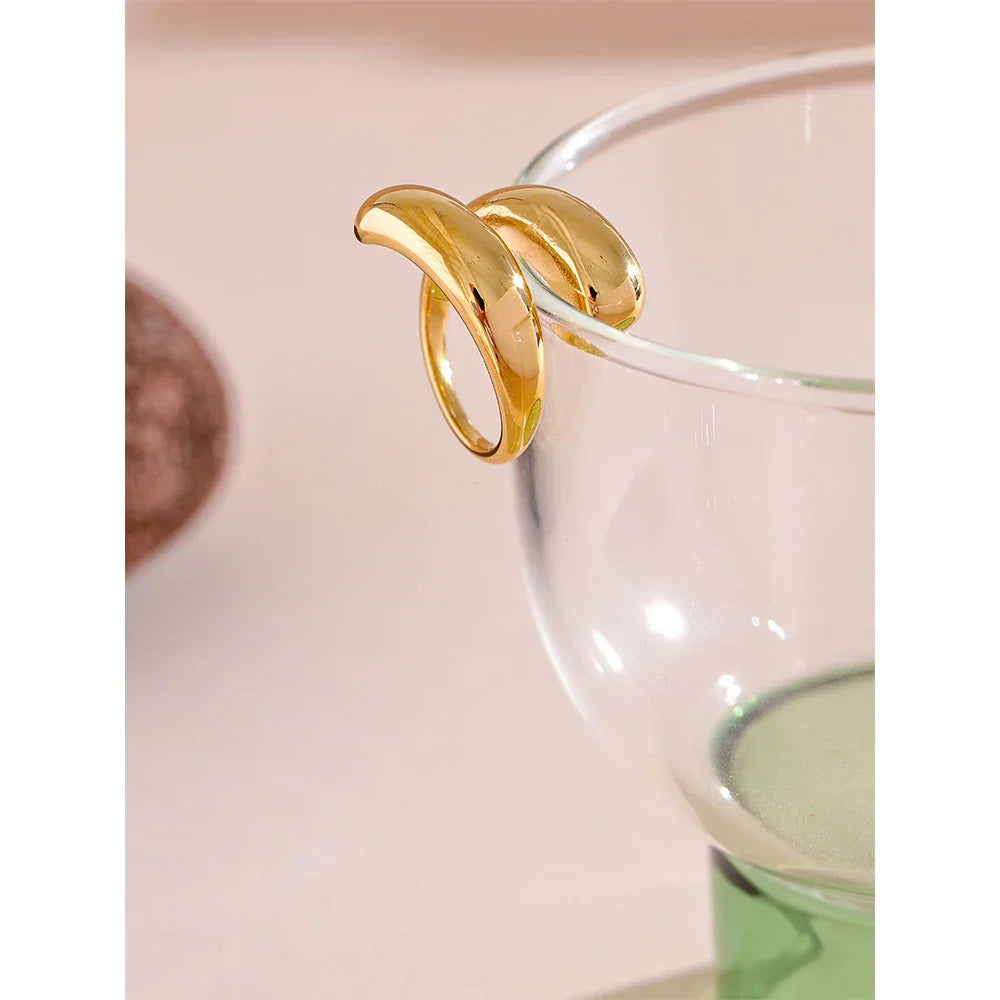 Elodie Bypass Ring