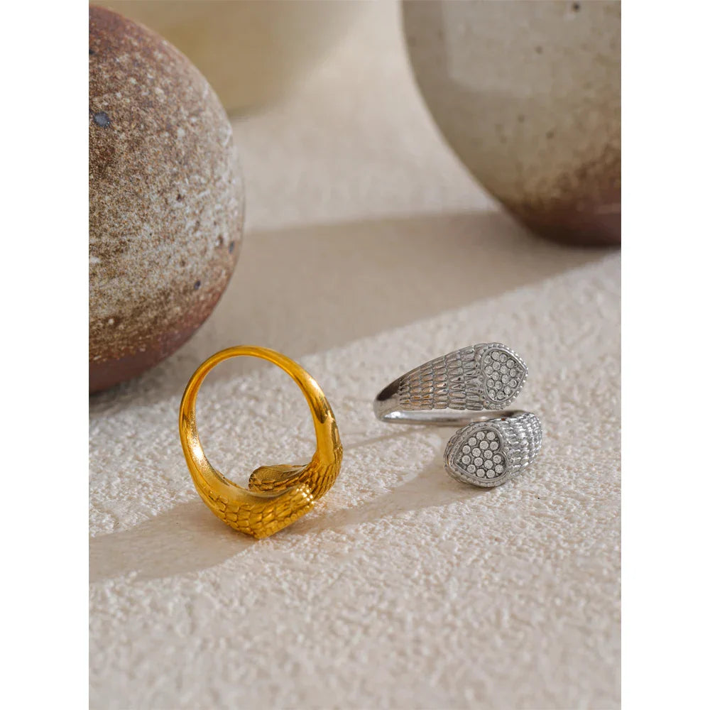 Eleanor Heart Snake Ring