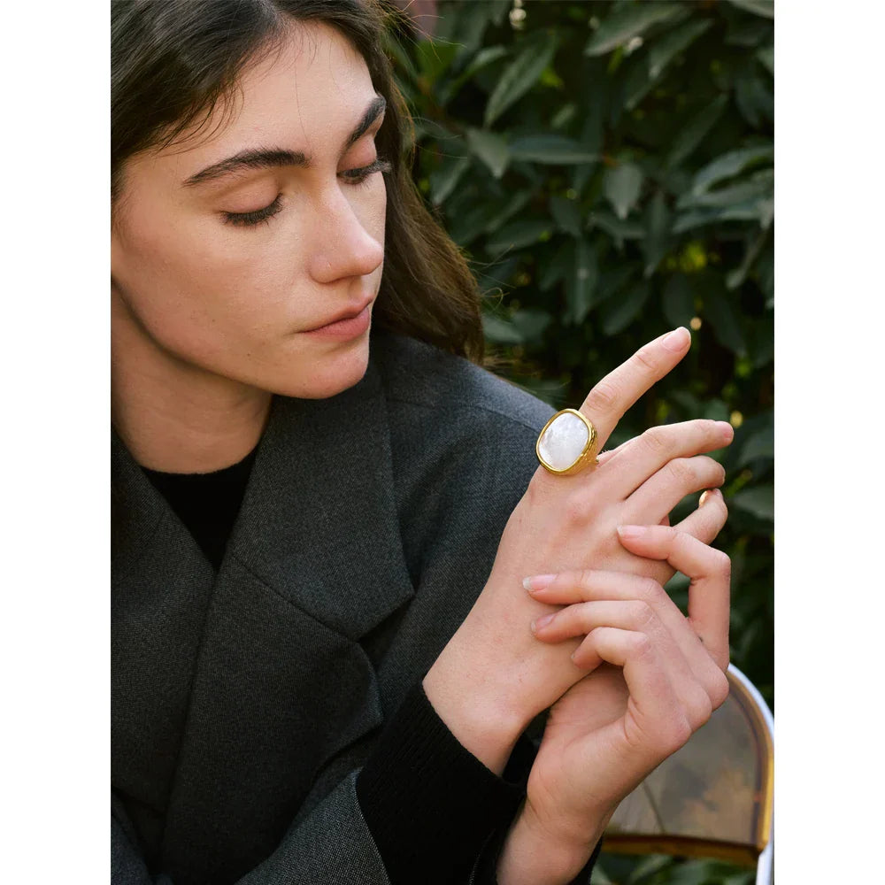 Nori Square Shell Adjustable Ring