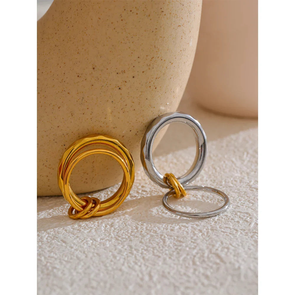 Valeria Dual Rings