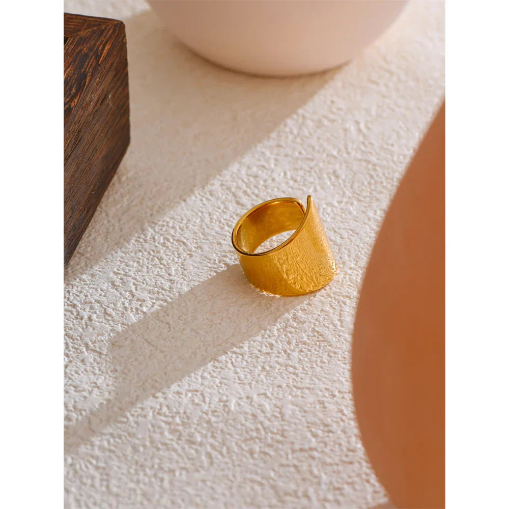 Ines Geometric Wide Cuff Ring