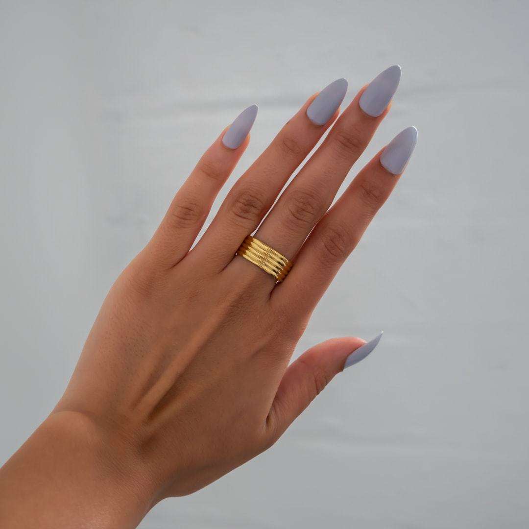Bea Ring
